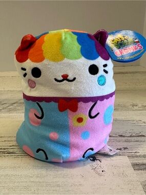 Cats Vs Pickles Chonks Clownie #061 NEW